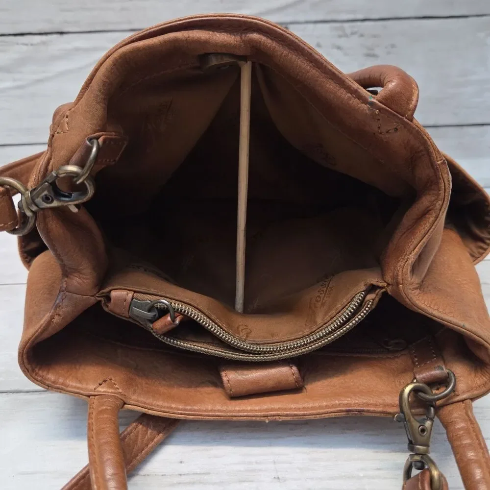 Vintage Fossil Tan Pebbled Leather Crossbody Shoulder Bag Key Fob 75082 Boho